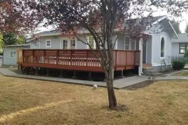 Main picture of 633 Arcadia Ave