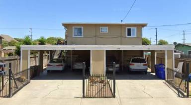 Main picture of 252 S 3rd St