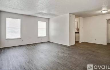 Main picture of 2813 NW 59th St
