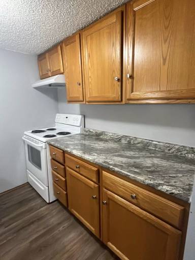 Main picture of 2343 B St