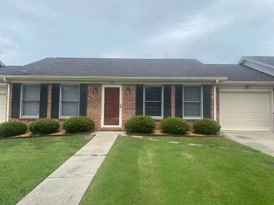 Main picture of 116 Dogwood Ct