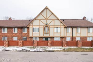 Main picture of Southfield Condos