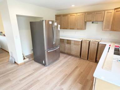 Main picture of 2704 Parkway Ln