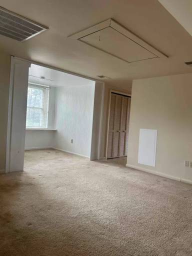 Main picture of 2164 Henshaw Rd