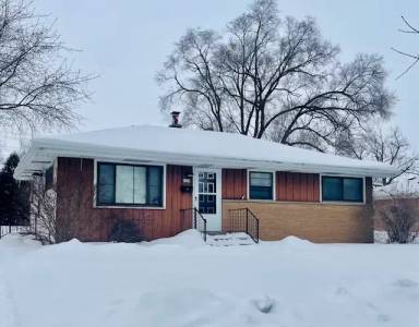 Main picture of 4349 N 83rd St