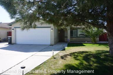 Main picture of 1415 Engelberg Dr