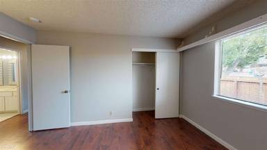 Main picture of 21498 Meteor Dr