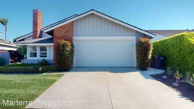 Main picture of 24652 Benjamin Cir
