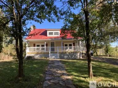 Main picture of 3426 Frank Whisnant Rd