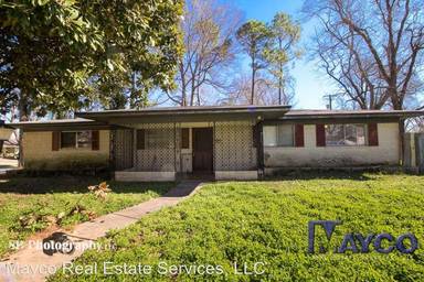 Main picture of 4001 Parkway Dr