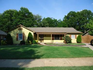 Main picture of 1560 Dimwood St