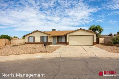 Main picture of 1232 E Avenida Grande
