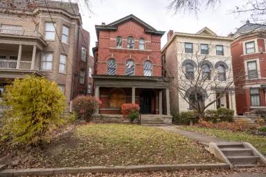 Main picture of 1476 S 3rd St