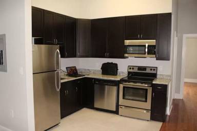 Main picture of 1730 Bank St