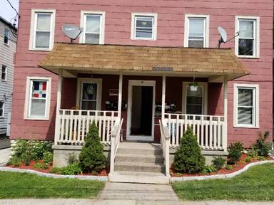 Main picture of 20 Landry St