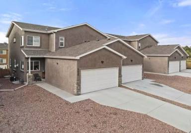 Main picture of 4236 Orchid St