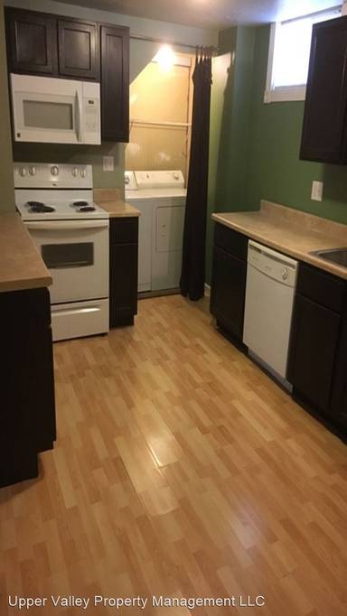 Main picture of 210 W 2nd N