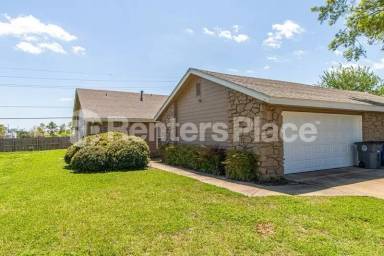 Main picture of 8304 E 65th Pl