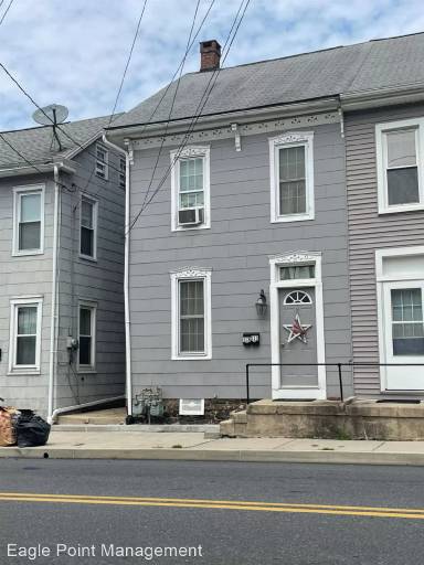 Main picture of 113 S Richmond St