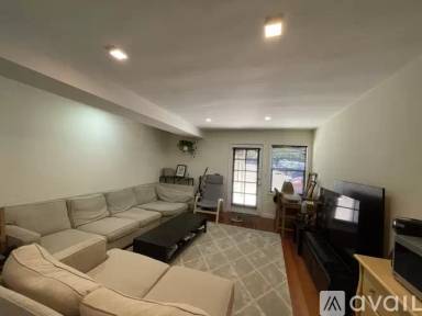 Main picture of 1532 Milvia St