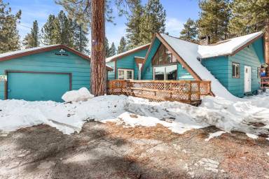 Main picture of 684 Chipmunk Ln