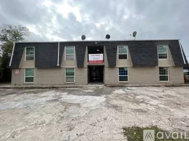 Main picture of 2405 Foreman St