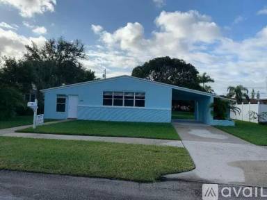 Main picture of 410 Cypress Dr