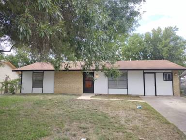 Main picture of 8822 Bravo Valley St