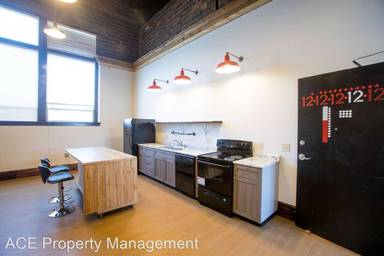 Main picture of 925 Dilger Ave