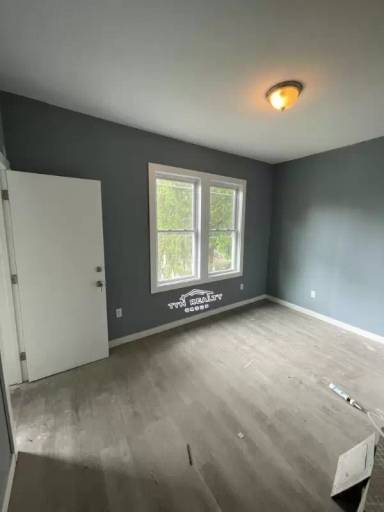 Main picture of 843 Clinton Ave