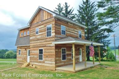 Main picture of 150 W Ridge Ln