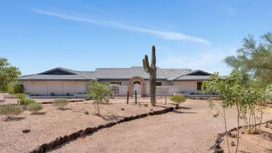 Main picture of 3411 E Valley Vista Ln