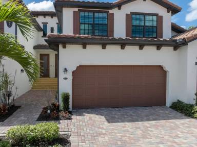 Main picture of 12023 Hawthorn Lake Dr