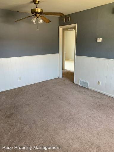 Main picture of 2807 Duncan Dr