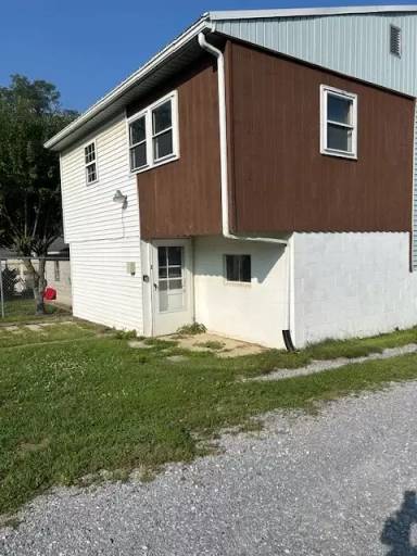 Main picture of 233 E King St, Shippensburg - 3