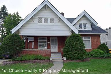 Main picture of 1117 N Oak St