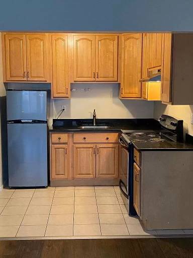 Main picture of 420 20th Ave