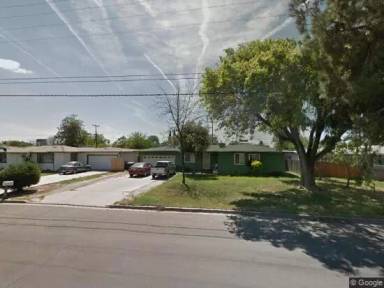 Main picture of 11253 Hume Ave