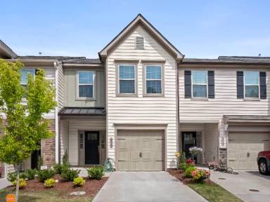 Main picture of 216 Cross Blossom Rd