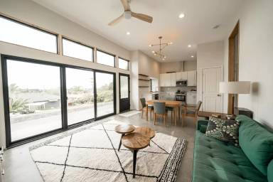 Main picture of 4247 58th Street - 1