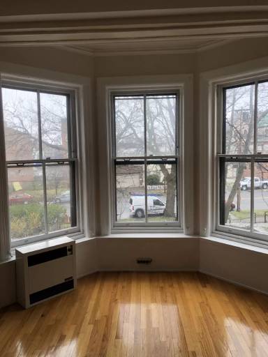 Main picture of 485 State St
