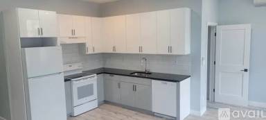 Main picture of 627 Main St