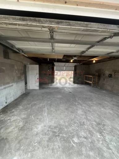 Main picture of 3732 W 78th Pl