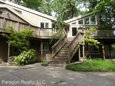 Main picture of 2913 NW Garryanna Dr