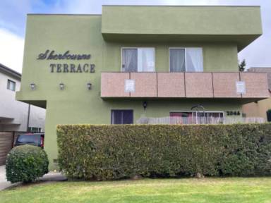 Main picture of 2046 S Sherbourne Dr