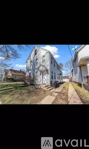Main picture of 4144 Hyde Ave