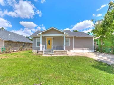 Main picture of 1313 SW 26th St