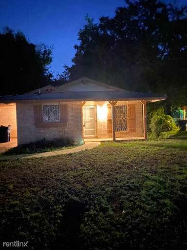 Main picture of 1814 Amberson Dr