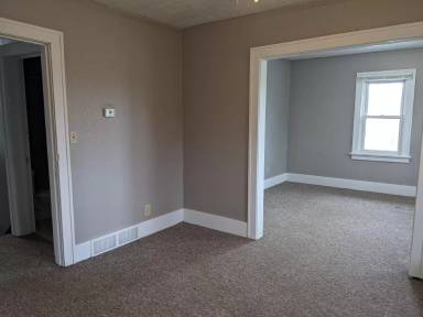 Main picture of 801 N Cleveland Ave