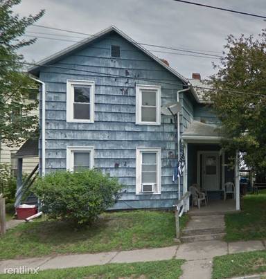 Main picture of 339 E Market Street Ext